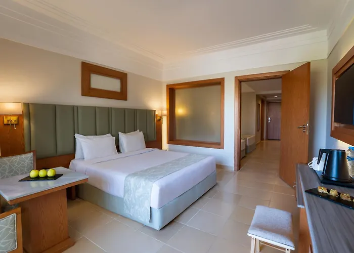 Resort Srnty Sun Ray - Ex Serenity Alma Heights